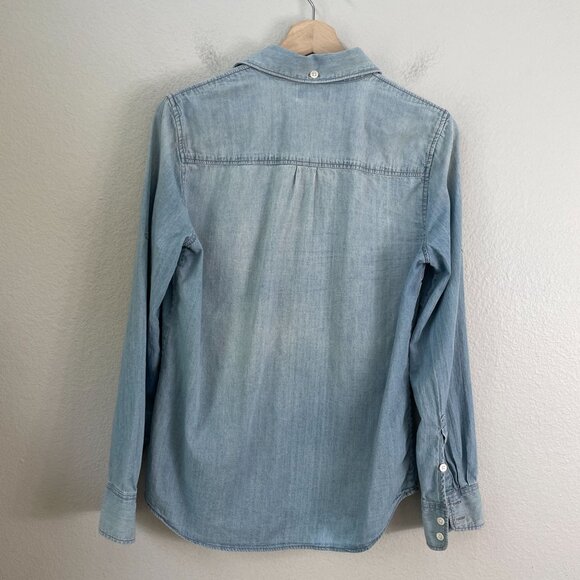 J Crew Womens 6 Button Up Light Denim Chambray Shirt Long Sleeve Casual - Picture 9 of 10